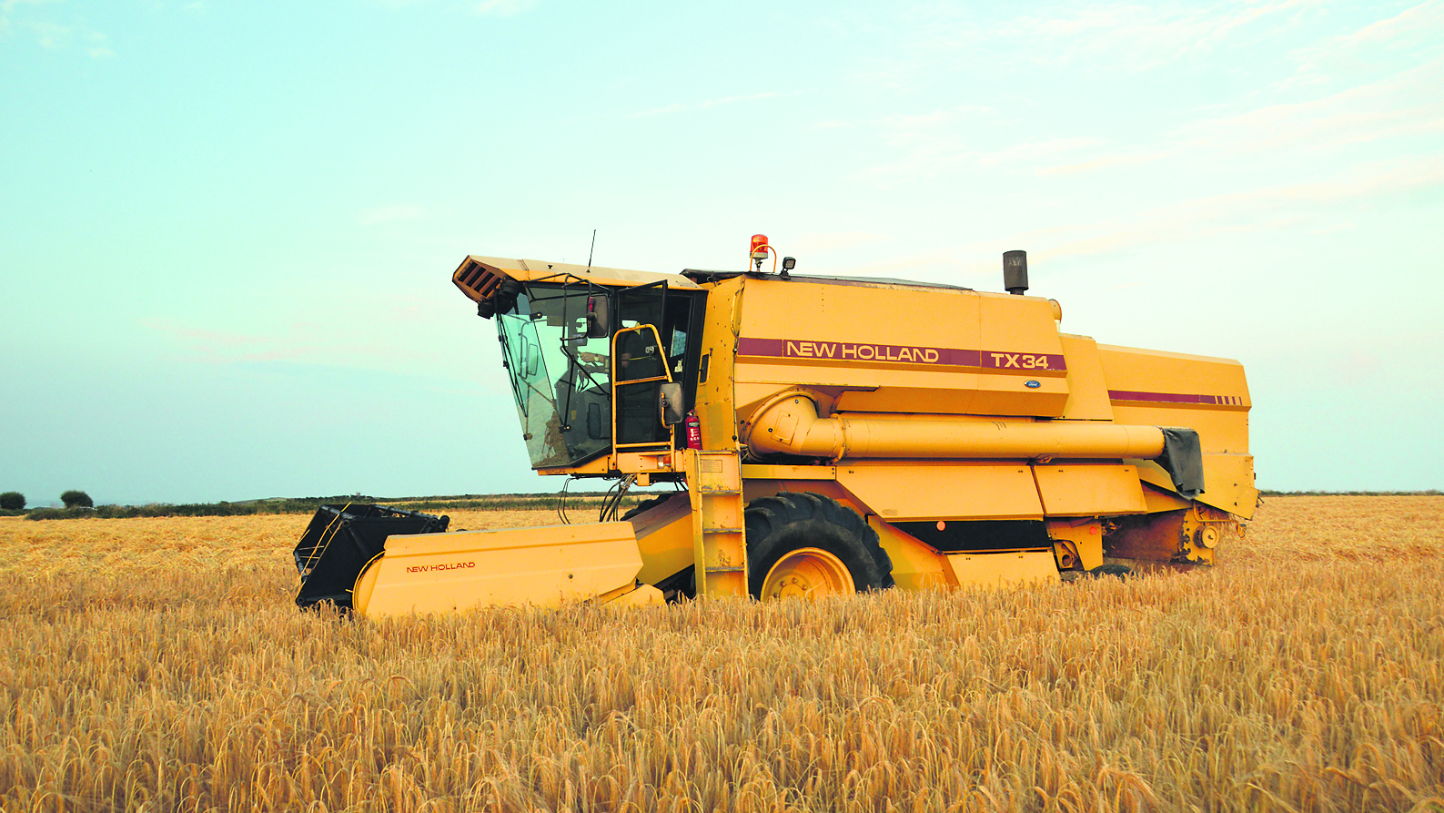 FARM CLASSICS: New Holland TX combines remain popular | Southern Star